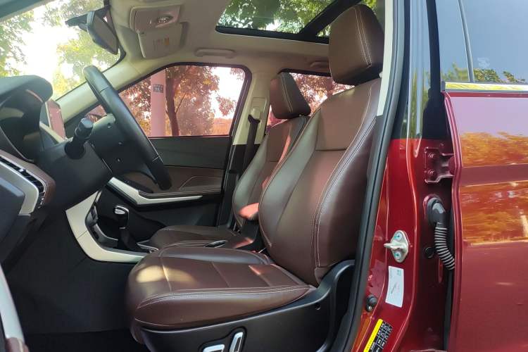 Used Bisu T3 2017 1.3T CVT Flagship Model Left Front Seat