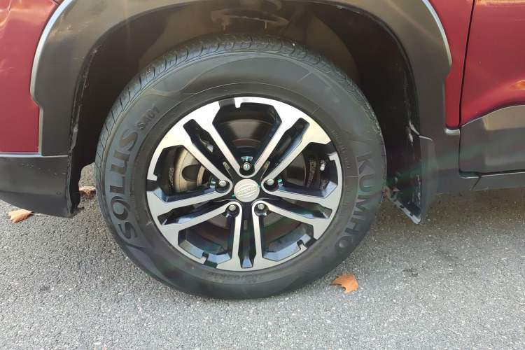 Used Bisu T3 2017 1.3T CVT Flagship Model Left Front Wheel Hub