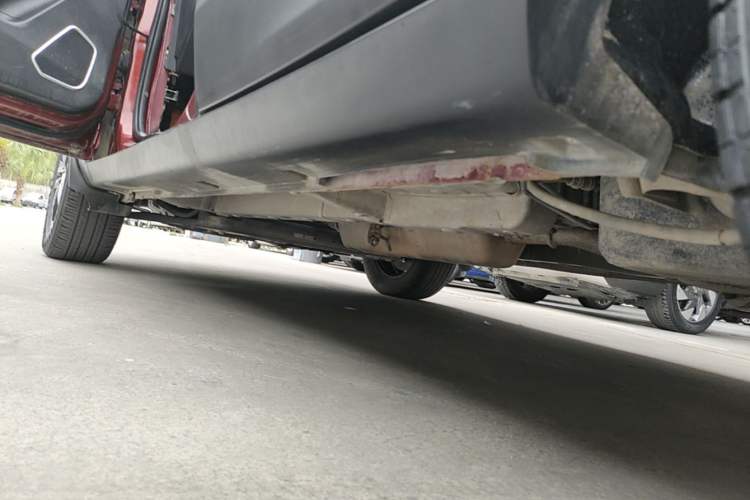 Used Bisu T3 2017 1.3T Manual Luxury Model Left Side Sill