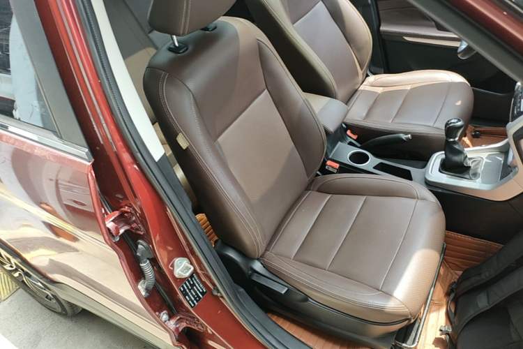 Used Bisu T3 2017 1.3T Manual Luxury Model Right Front Seat