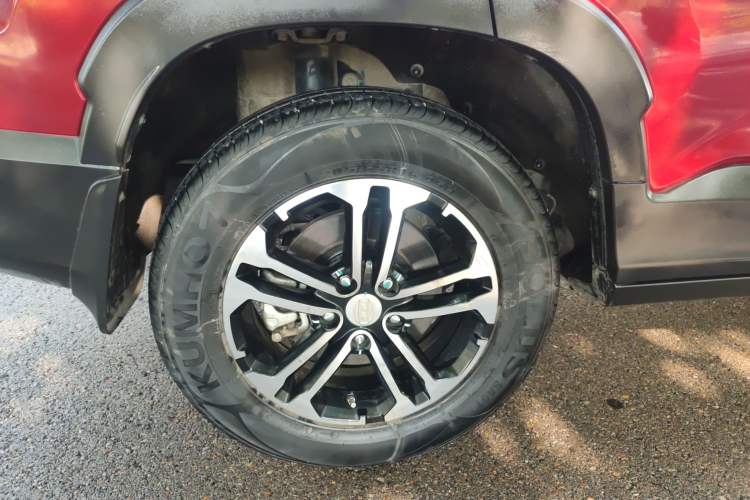Used Bisu T3 2017 1.3T CVT Flagship Model Right Rear Wheel Hub