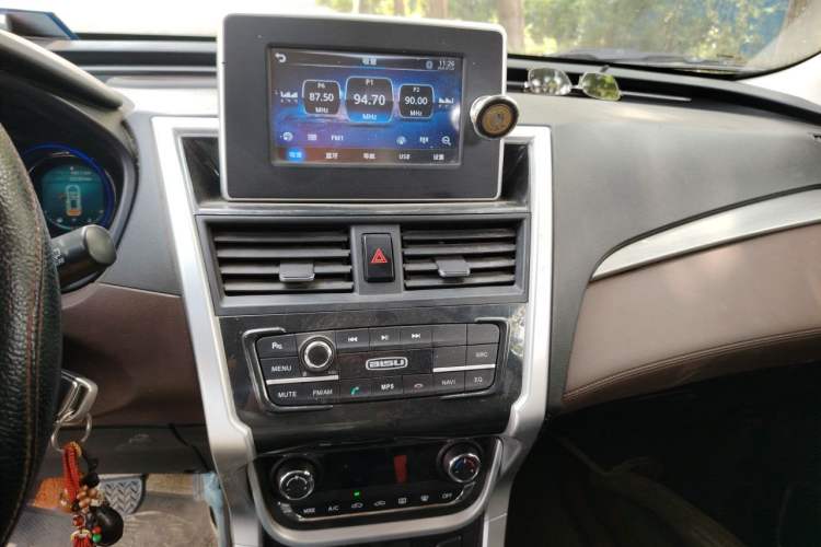 Used Bisu T3 2017 1.3T CVT Luxury Model Audio And AC Panel