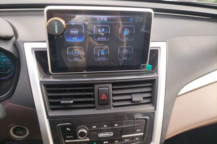 Used Bisu T3 2017 1.3T CVT Luxury Model Audio And AC Panel