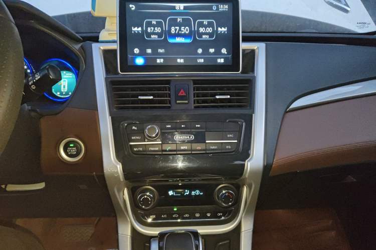Used Bisu T3 2017 1.3T CVT Luxury Model Audio And AC Panel