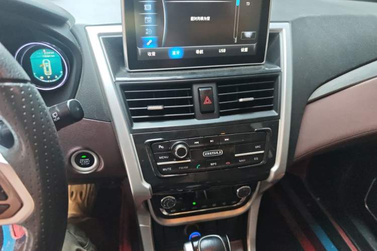 Used Bisu T3 2017 1.3T CVT Luxury Model Audio And AC Panel