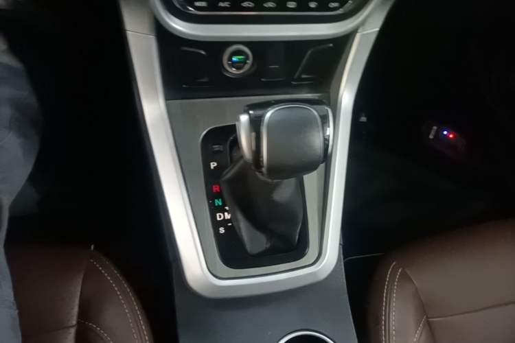 Used Bisu T3 2017 1.3T CVT Luxury Model Gear Lever