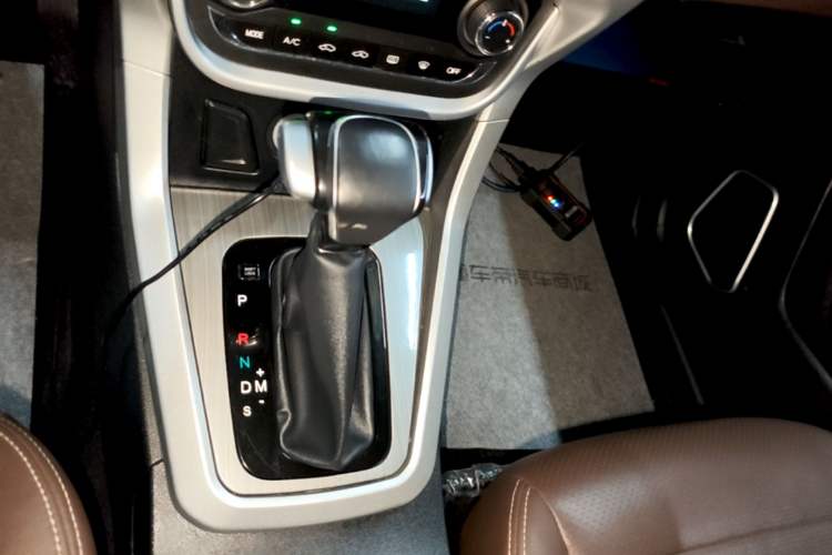 Used Bisu T3 2017 1.3T CVT Luxury Model Gear Lever