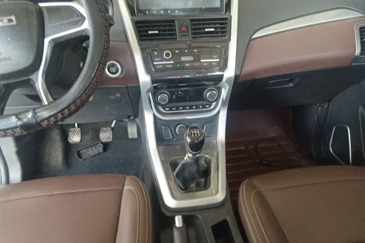 Used Bisu T3 2017 1.3T Manual Luxury Model Gear Lever
