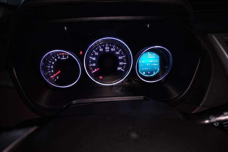 Used Bisu T3 2017 1.3T CVT Luxury Model Instrument Cluster