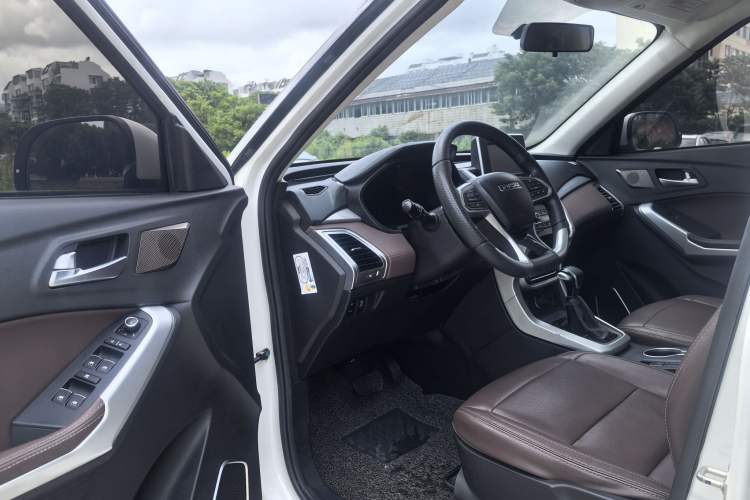 Used Bisu T3 2017 1.3T CVT Luxury Model Interior 1