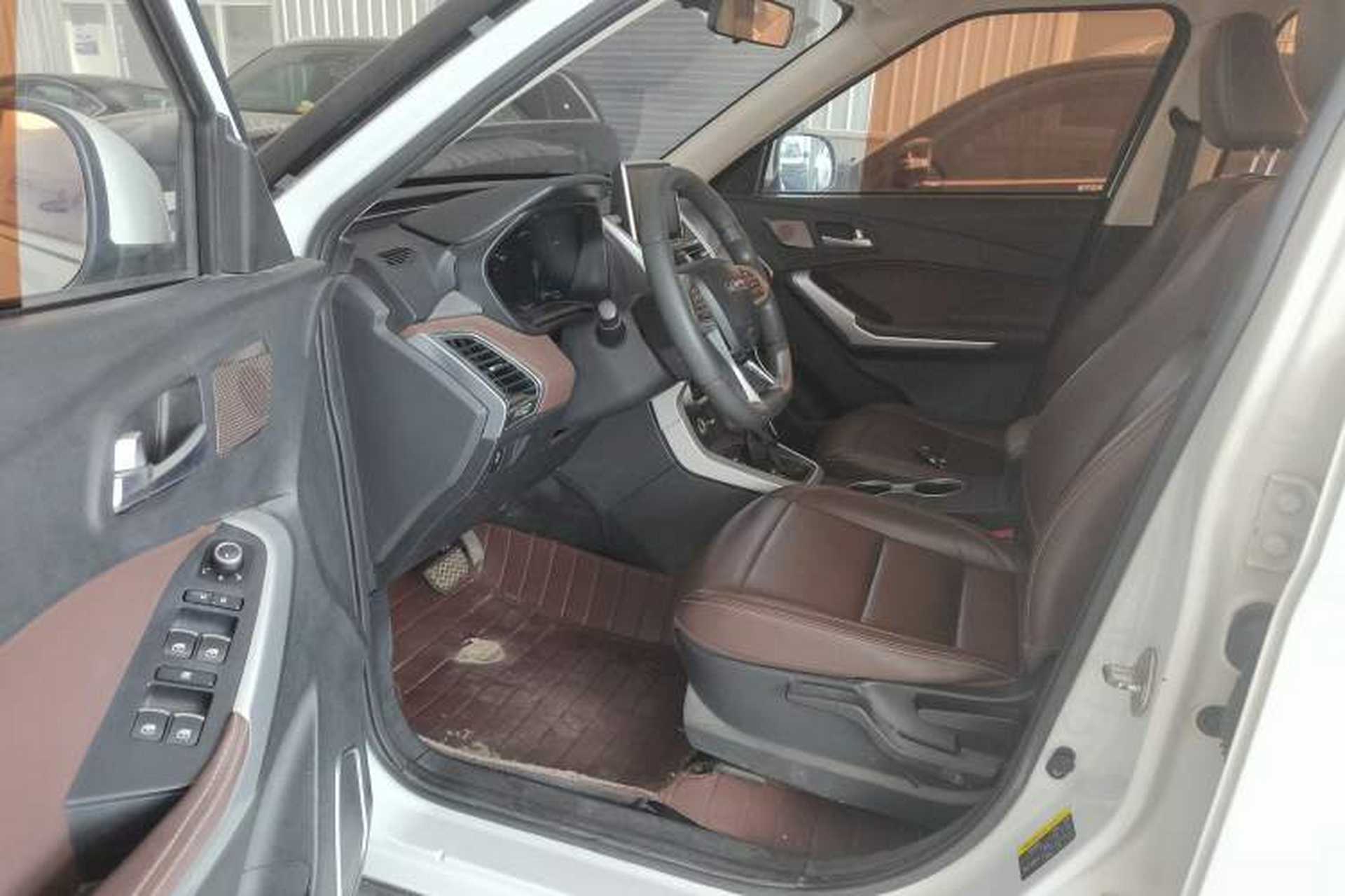 Used Bisu T3 2017 1.3T CVT Luxury Model Interior 1