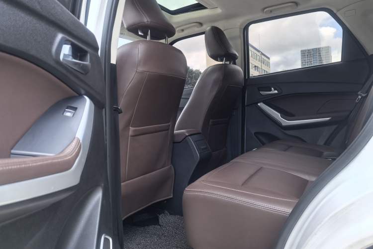 Used Bisu T3 2017 1.3T CVT Luxury Model Interior 2