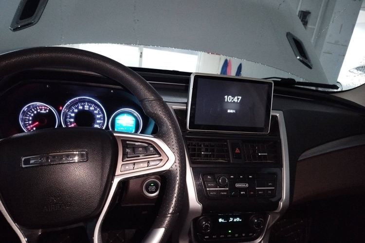 Used Bisu T3 2017 1.3T CVT Luxury Model Interior 2
