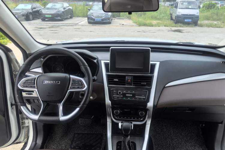 Used Bisu T3 2017 1.3T CVT Luxury Model Interior 5