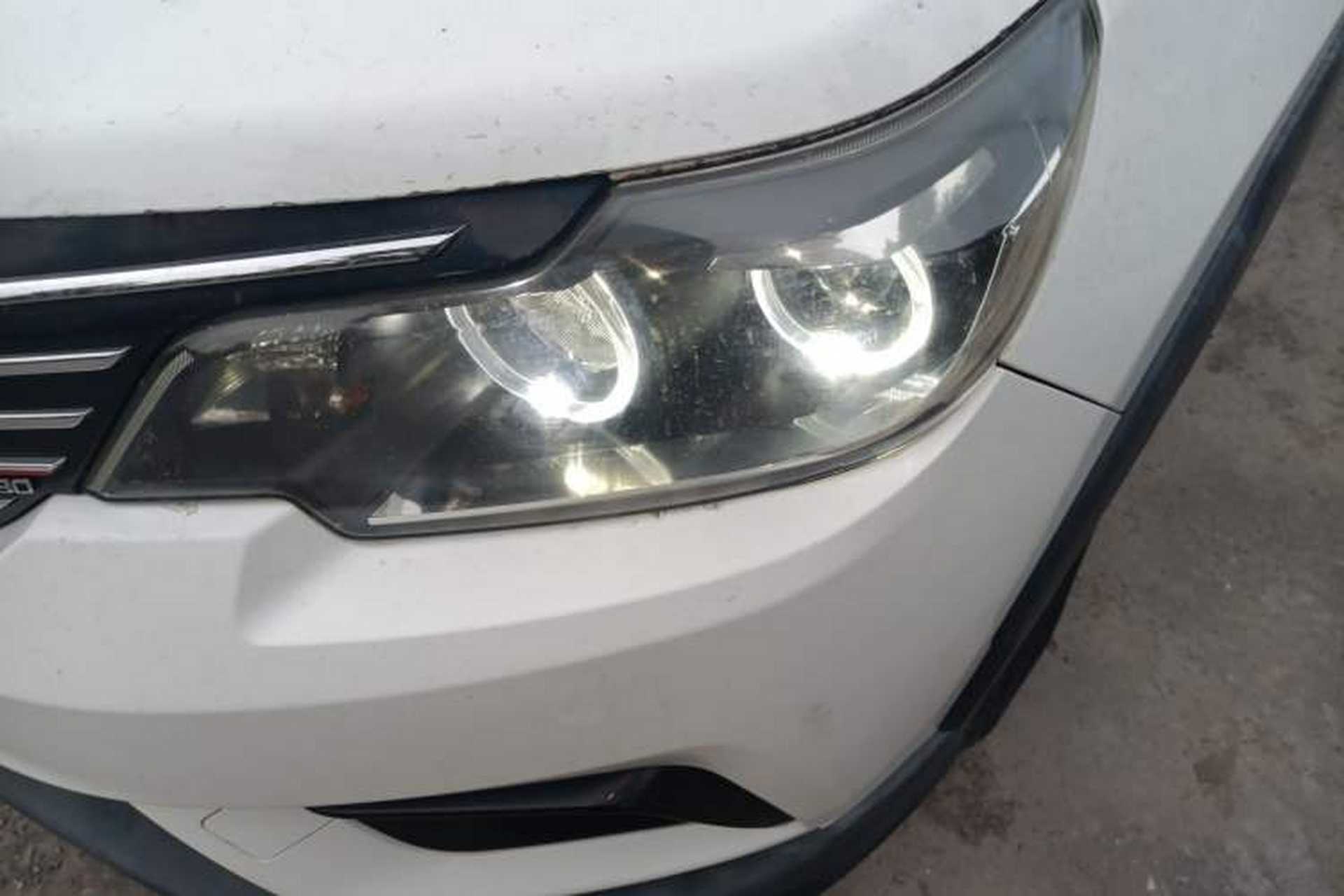 Used Bisu T3 2017 1.3T CVT Luxury Model Left Front Headlight