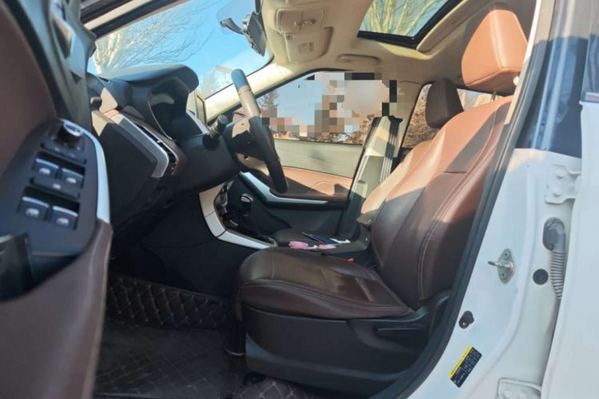 Used Bisu T3 2017 1.3T CVT Luxury Model Left Front Seat