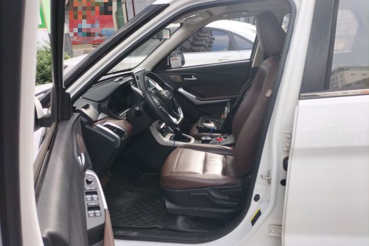 Used Bisu T3 2017 1.3T CVT Luxury Model Left Front Seat
