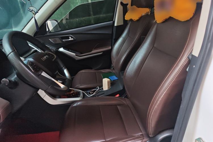 Used Bisu T3 2017 1.3T CVT Luxury Model Left Front Seat