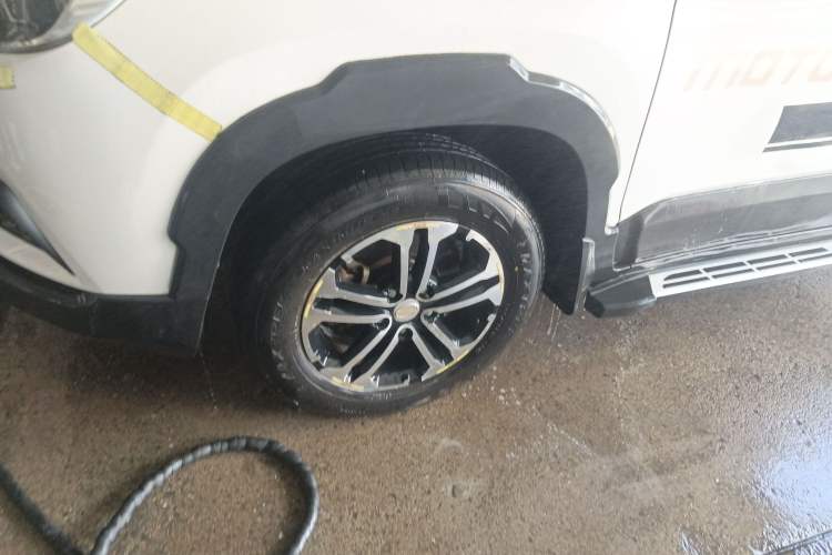 Used Bisu T3 2017 1.3T Manual Luxury Model Left Front Wheel Hub