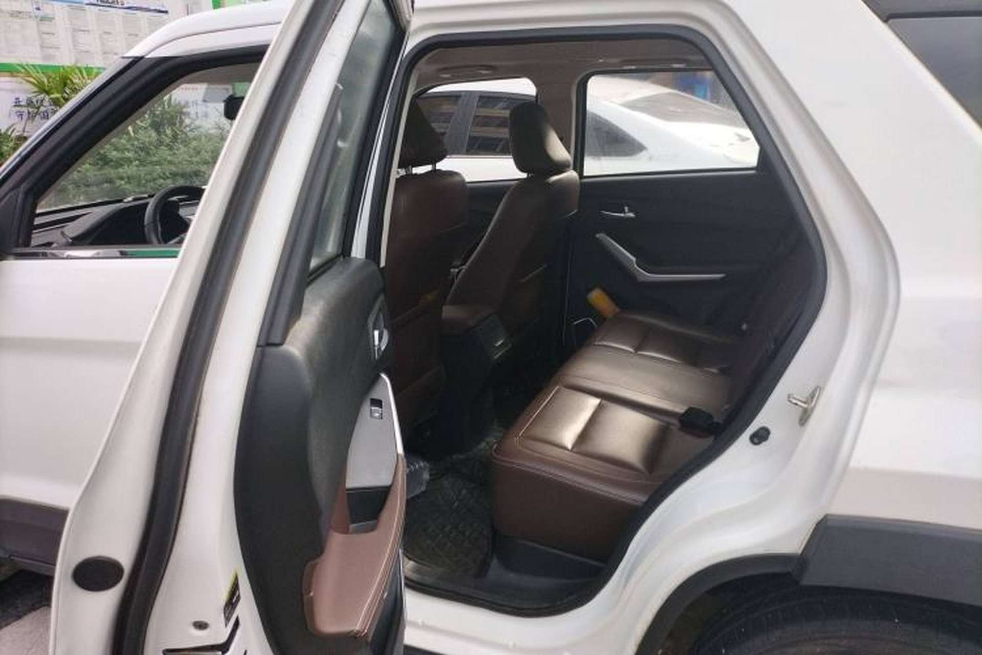 Used Bisu T3 2017 1.3T CVT Luxury Model Left Rear Seat
