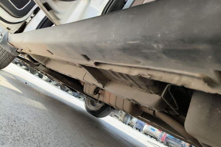Used Bisu T3 2017 1.3T CVT Luxury Model Left Side Sill