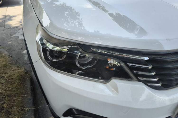 Used Bisu T3 2017 1.3T Manual Luxury Model Right Front Headlight