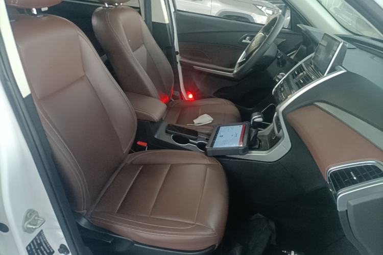 Used Bisu T3 2017 1.3T CVT Luxury Model Right Front Seat