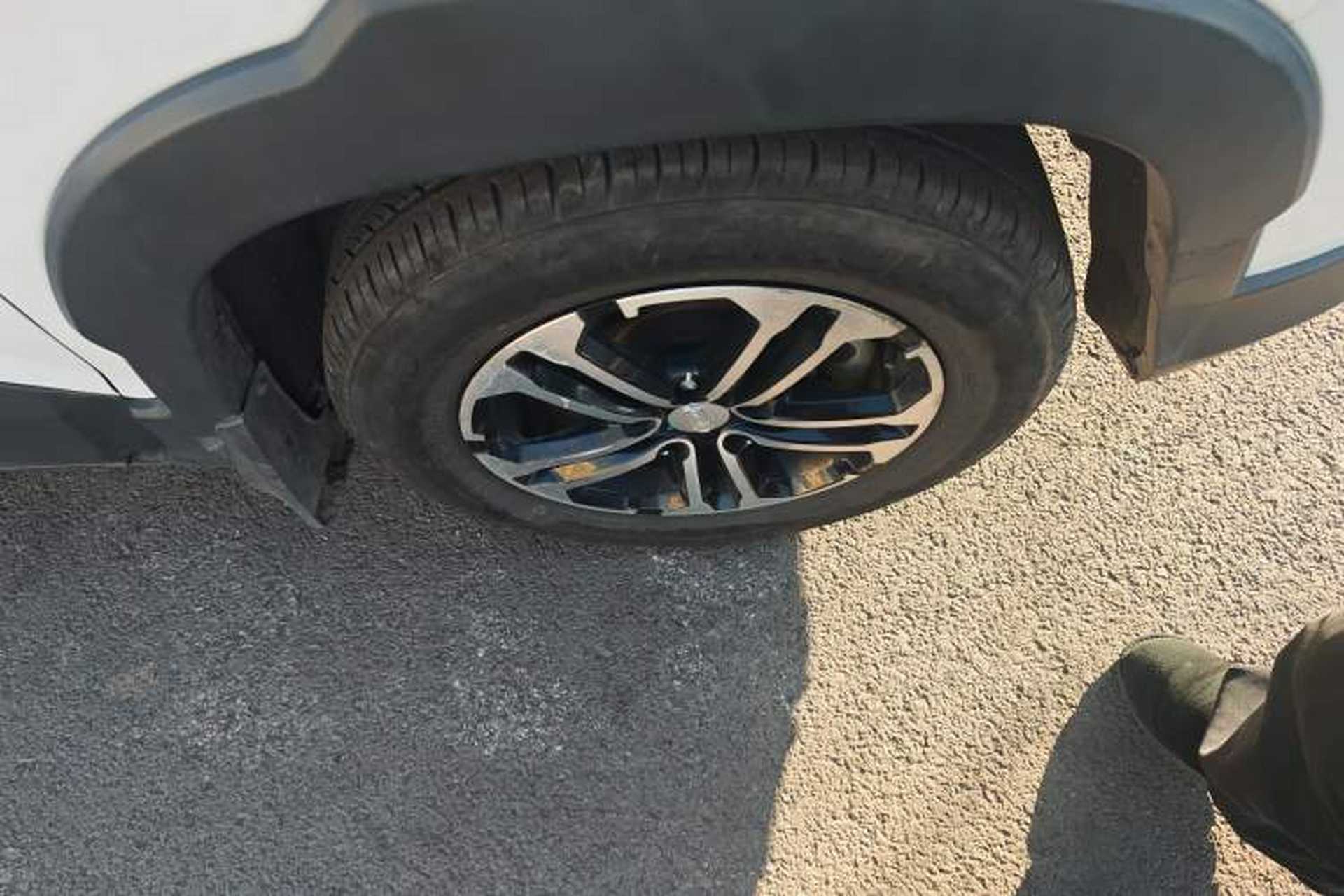 Used Bisu T3 2017 1.3T CVT Luxury Model Right Front Wheel Hub