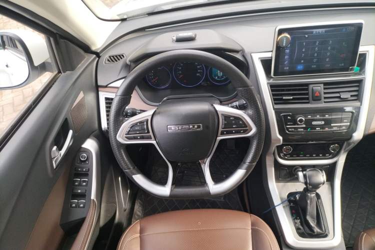 Used Bisu T3 2017 1.3T CVT Luxury Model Steering Wheel