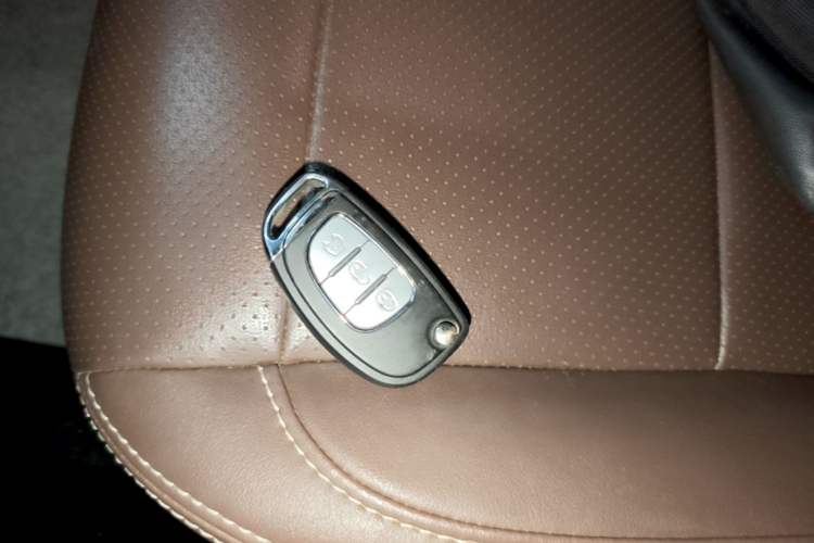 Used Bisu T3 2017 1.3T CVT Luxury Model Vehicle Key