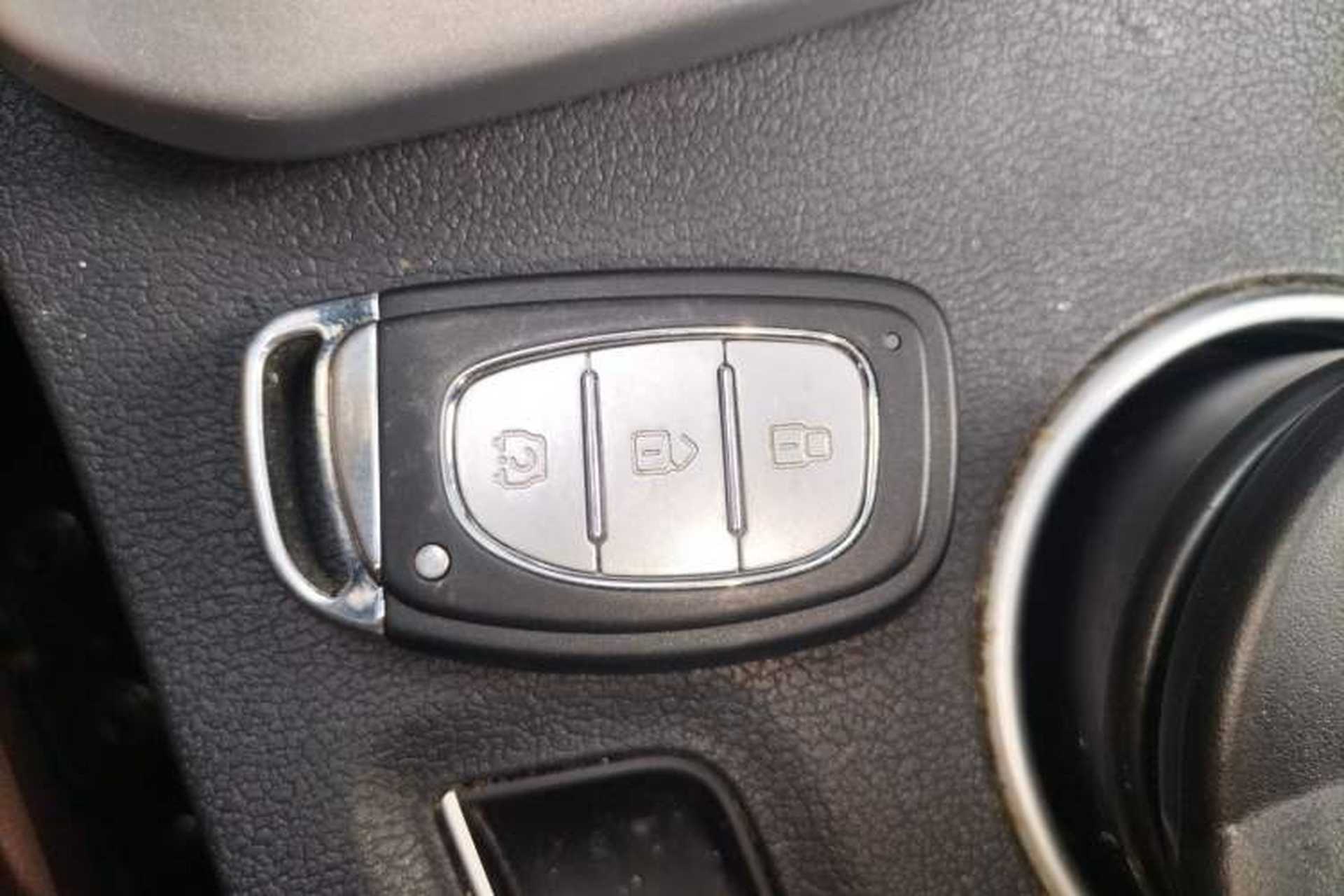 Used Bisu T3 2017 1.3T CVT Luxury Model Vehicle Key