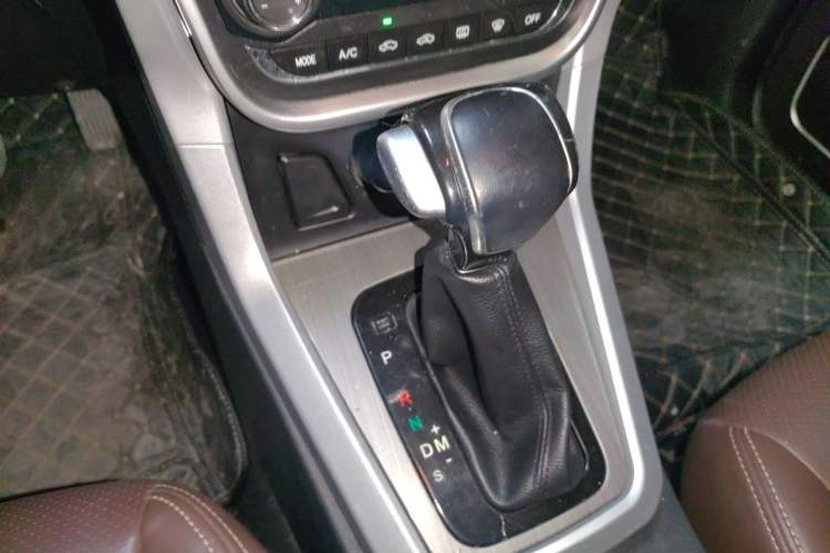 Used Bisu T3 2017 1.3T CVT Luxury Model Gear Lever