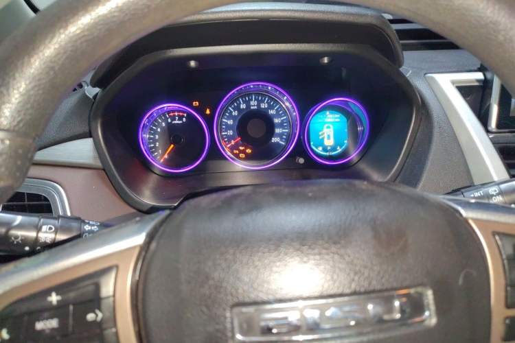 Used Bisu T3 2017 1.3T CVT Luxury Model Instrument Cluster