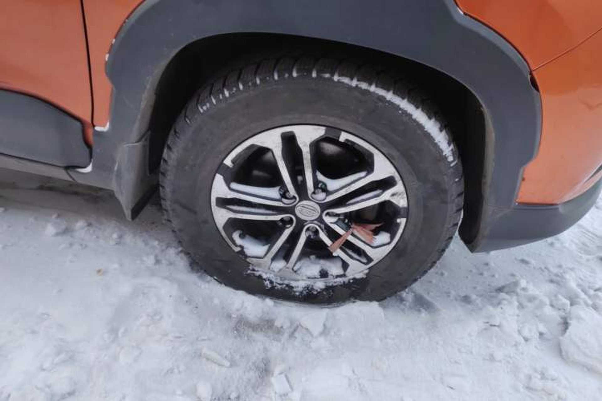 Used Bisu T3 2017 1.3T Manual Comfort Version Right Front Wheel Hub