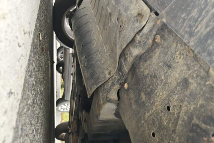 Used Bisu T5 2017 1.5T Manual Comfort Model Chassis Front Left