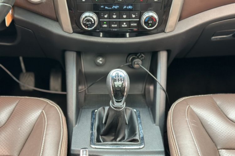 Used Bisu T5 2017 1.5T Manual Luxury Model Gear Lever