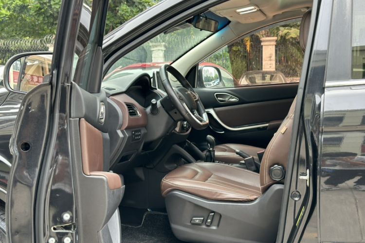 Used Bisu T5 2017 1.5T Manual Luxury Model Left Front Seat