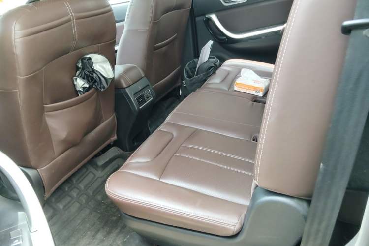 Used Bisu T5 2017 1.5T Manual Comfort Model Left Rear Seat
