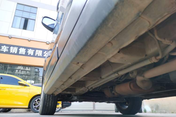 Used Bisu T5 2017 1.5T Manual Comfort Model Left Side Sill