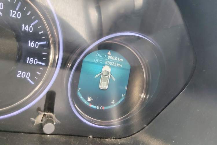 Used Bisu T5 2017 1.5T Manual Comfort Model Odometer Close Up