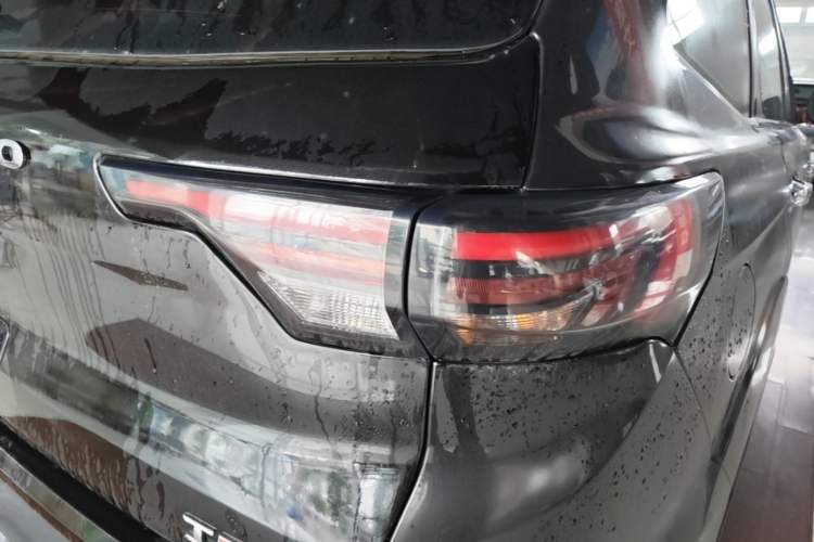 Used Bisu T5 2017 1.5T Manual Comfort Model Right Rear Taillight