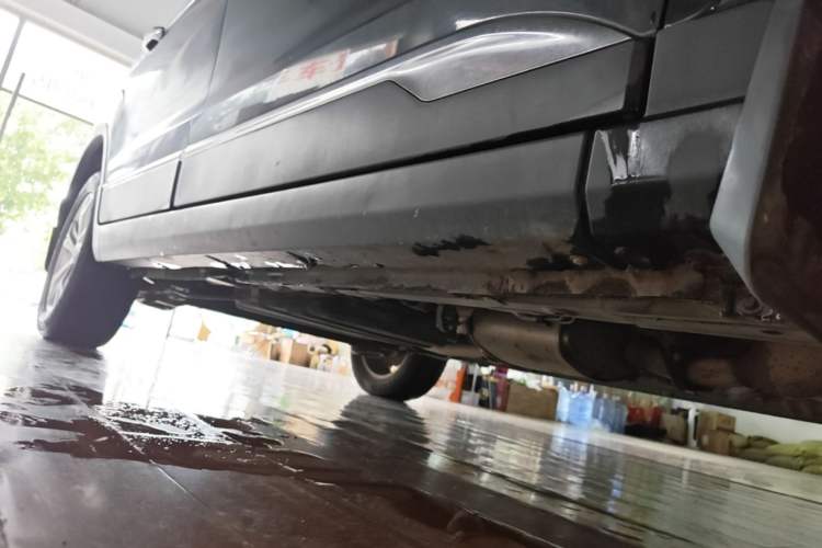 Used Bisu T5 2017 1.5T Manual Comfort Model Right Side Sill