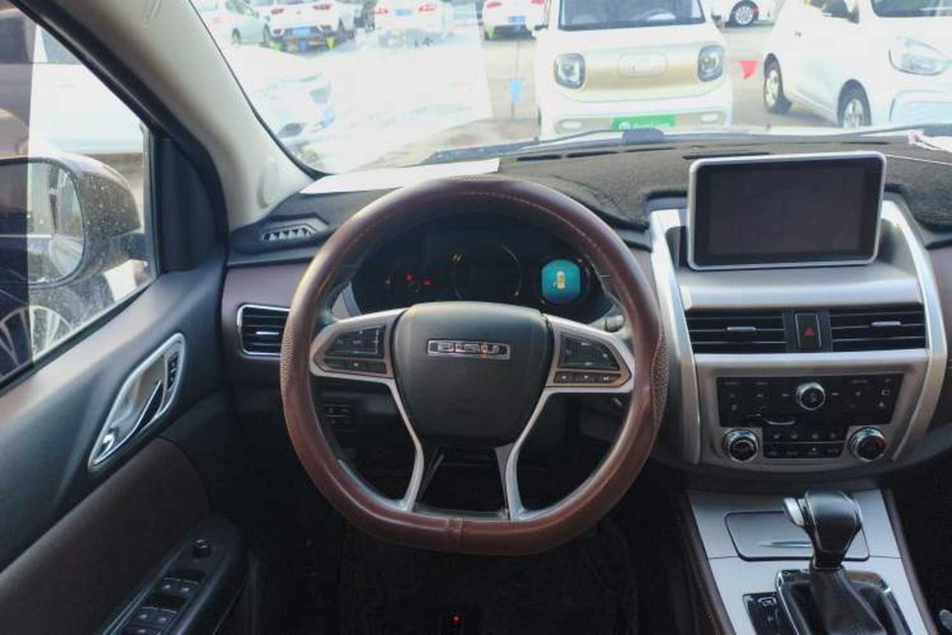 Used Bisu T5 2017 1.5T Automatic Flagship Model Steering Wheel