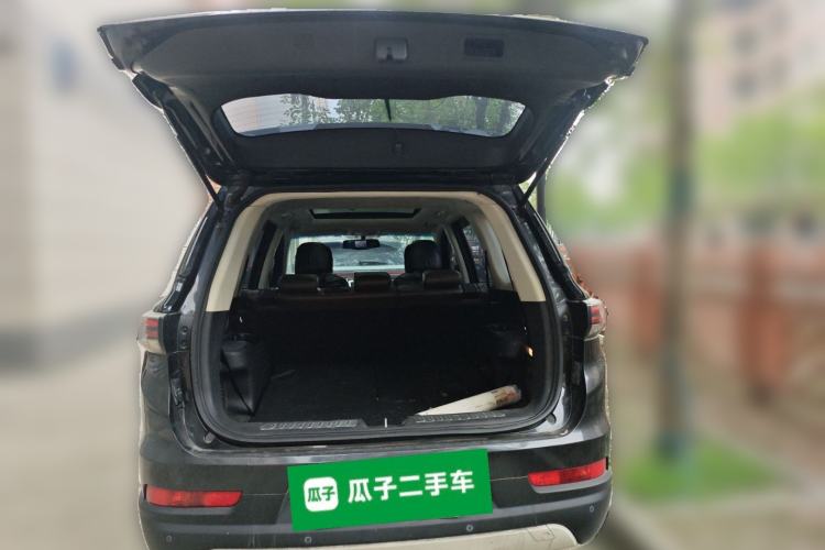 Used Bisu T5 2017 1.5T Manual Comfort Model Trunk