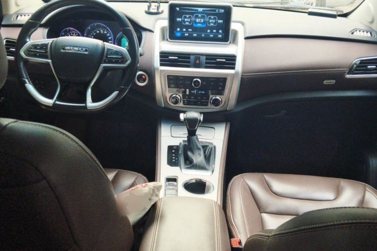 Used Bisu T5 2017 1.5T Automatic Flagship Model Center Console