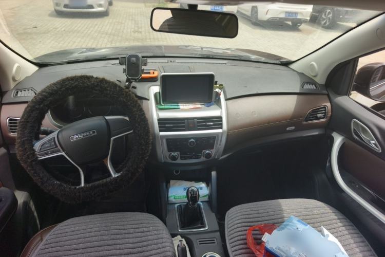 Used Bisu T5 2017 1.5T Manual Comfort Model Center Console