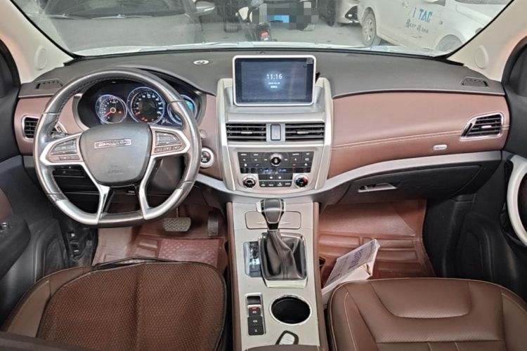 Used Bisu T5 2017 1.5T Automatic Luxury Model Center Console