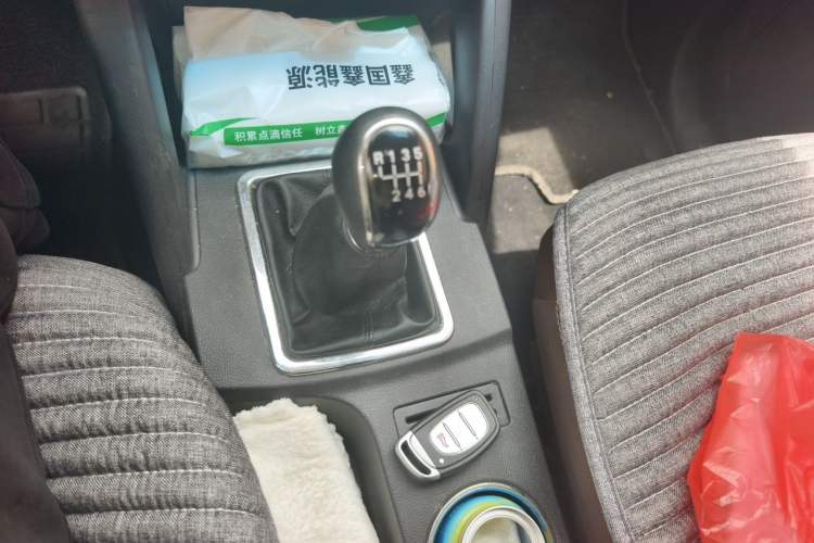 Used Bisu T5 2017 1.5T Manual Comfort Model Gear Lever