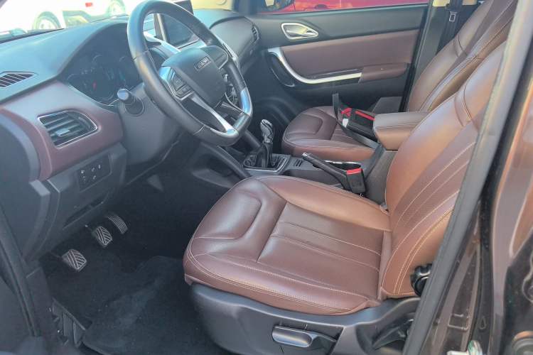 Used Bisu T5 2017 1.5T Manual Luxury Model Left Front Seat