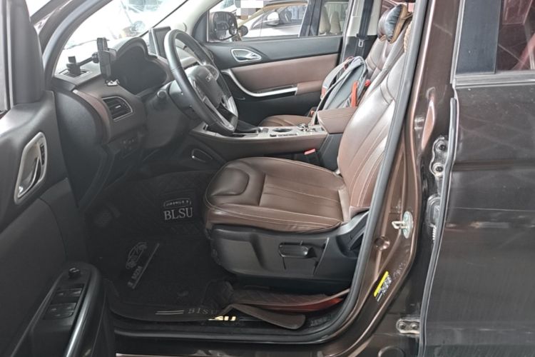 Used Bisu T5 2017 1.5T Automatic Luxury Model Left Front Seat